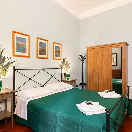 Apartman Silenzioso, Grande, Comodo A Trastevere *