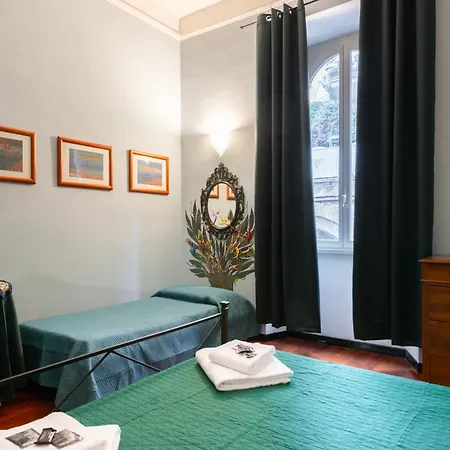 Silenzioso, Grande, Comodo A Trastevere Řím