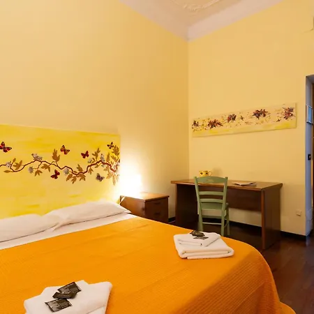 Silenzioso, Grande, Comodo A Trastevere * Řím