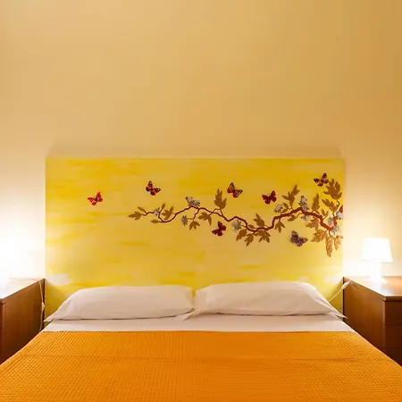 Silenzioso, Grande, Comodo A Trastevere Apartmán Řím