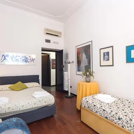 Silenzioso, Grande, Comodo A Trastevere Apartmán *